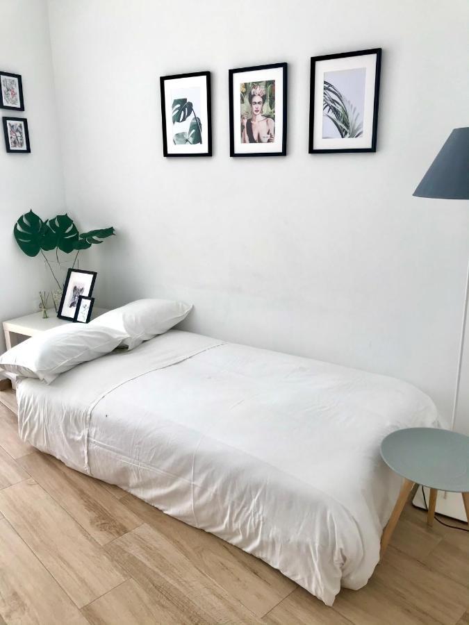 Apartamentos Elite - Art Collection - Frida Mérida Luaran gambar