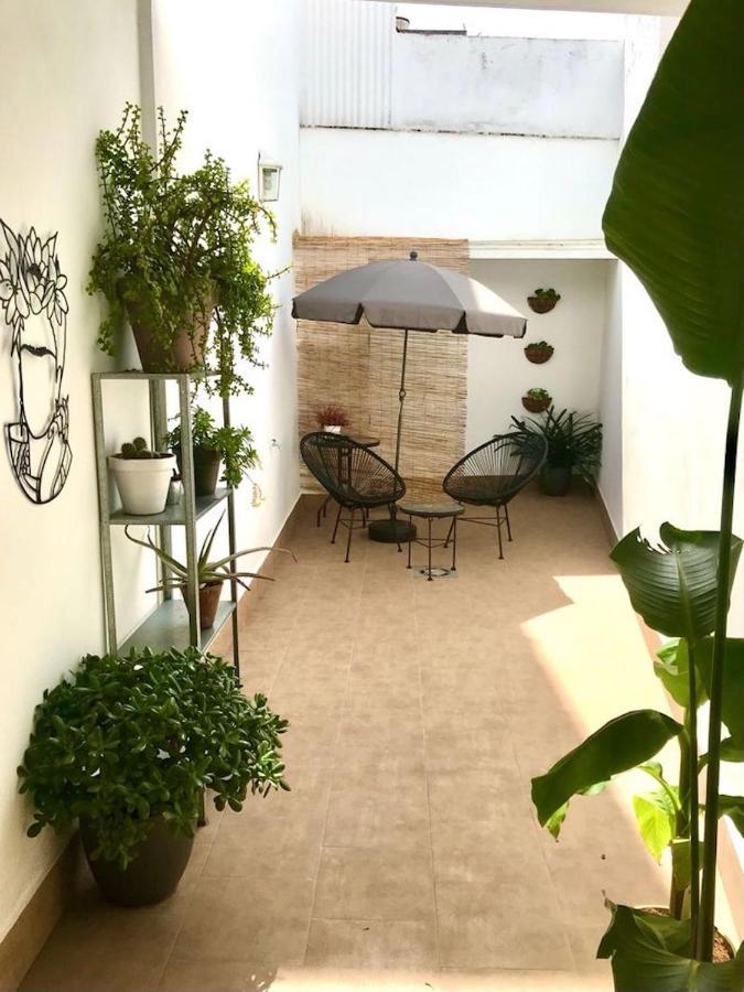 Apartamentos Elite - Art Collection - Frida Mérida Luaran gambar